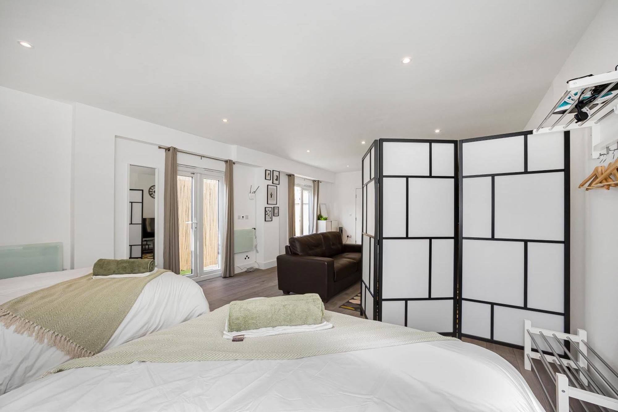 Appartamento London Haven At Rutland House Ilford Esterno foto